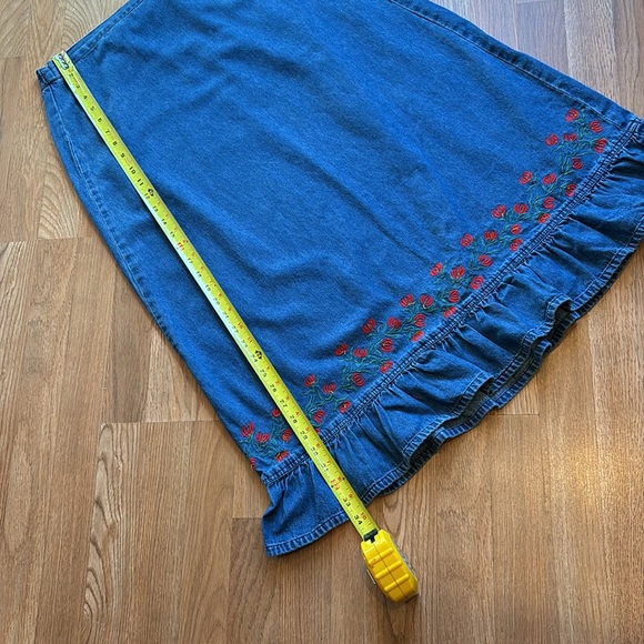 Jane Ashley Blue Maxi Skirt with Red Floral Embroidery - Picture 14 of 16